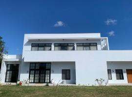 Lakeside casa, Cottage in Altstadt von Hengchun