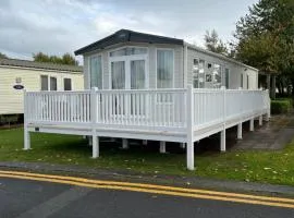 Ramsey 7 caravan kiln park Tenby