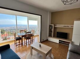 미하스에 위치한 호텔 EL PARAISO, Apartamento en Mijas Pueblo con bonitas vistas a la costa y con piscina