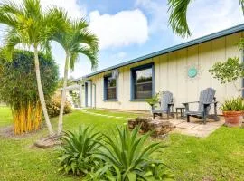 Jupiter Cottage with Patio, Gas Grill and Fire Pit!
