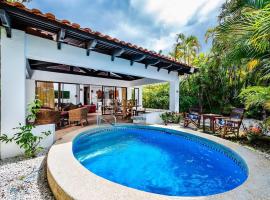 Lovely Condo w - Private Pool, căn hộ chung cư cao cấp ở Playa Hermosa