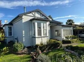 Central Blenheim Villa