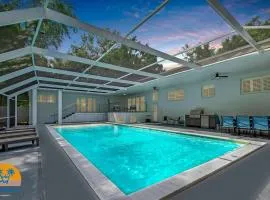 Villa Oasis with Heated Pool,Sauna, BBQ and Pool Table