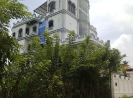 White palace airport transit Hotel, hotel cerca de Aeropuerto internacional de Bandaranayake - CMB, Katunayake