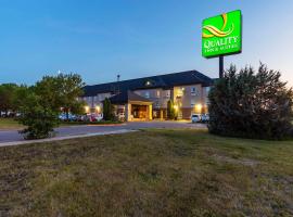 Quality Inn & Suites Yorkton, hotel v destinaci Yorkton