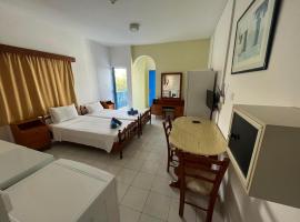 Island Budget Apartments, hotel em Pafos