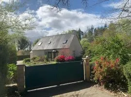 Maison calme au milieu d'un parc arboré de 3000m2