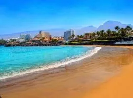 BLUEBIRD Luxury apartment in Las Americas