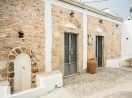 Amarantos-Traditional Village House-Apollona