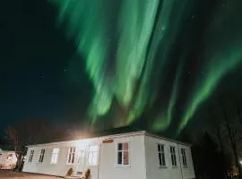 Bjork Guesthouse、ロイガルヴァトンのバケーションレンタル