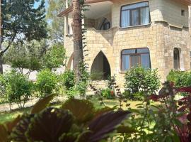 Casalita Hotel, hotel with pools in Kizkalesi