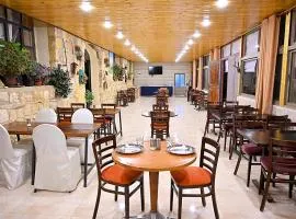 Jabal Dana Hotel - the highest hotel in Jordan