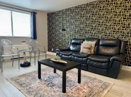 ATL Downtown 2BR King Bed Free Parking LM2007, hotel i Atlanta