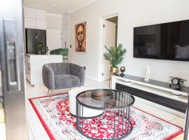 Waterkloof on Main Sassy Modern Apartment, hotel que acepta mascotas en Pretoria