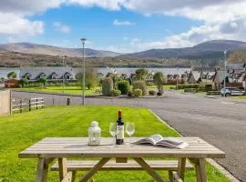 2 bedroom home in Kenmare with sea views to sleep 4