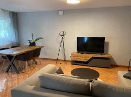 Ferienwohnung 3 Schweizer, hotel v destinaci Fützen