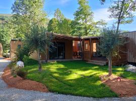 Camping La Marmotte, hotel a Ax-les-Thermes