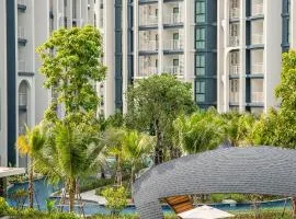 Title Halo Time for Jungle 40m2 King Bed Pool