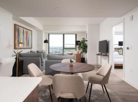 Upscale 1BR MIT Harvard WiFi Gym W D Parking, hotel a Cambridge