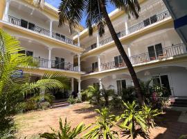 Morjim Sunset Guesthouse - 300 meter to Morjim Beach, hotel v destinaci Morjim