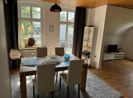 Zentral gelegene 3 Zimmerwohnung mit zwei Schlafzimmern ideal für Monteure
