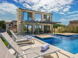Gorgeous Home In Bale