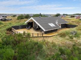 Lovely Home In Hvide Sande With Wifi, hotel en Bjerregård