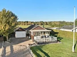 2 Bedroom Nice Home In Haderslev