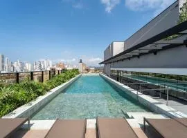 The Spot One By Xtay - Conforto e sofisticação em Balneário Camboriú (Acesso exclusivo ao Balneário Shopping)、バウネアーリオ・コンボリウーのヴィラ