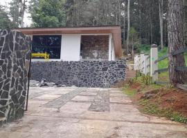 Casa de campo en Panamá, hotel s jacuzzi v destinaci Los Altos de Cerro Azul