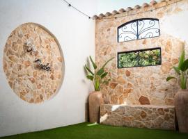 El Trebol, hotel v destinaci Rivera