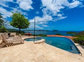 Infinity Pool, Pacific Views & Concierge