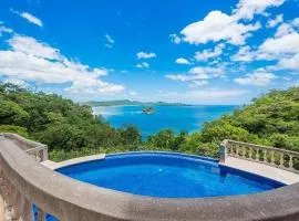 Ocean View, 2 Infinity Pools & Wraparound Terrace