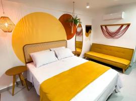 Flatzin Porto de Galinhas Praia e Centrinho, budget hotel sa Porto De Galinhas