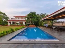 Casa Enchante by StayVista - Pool, views, ping pong, and a lush lawn for a perfect retreat