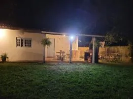 Casinha Grão de Areia de frente para o mar