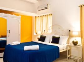 Ronne's 3BHK Apartment with kitchen at calangute beach, viešbutis mieste Kalangutė