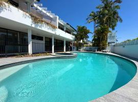 The Noosa Apartments, hotel com banheiras de hidromassagem em Noosa Heads