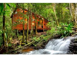 The Mouses House Rainforest Retreat, готель у місті Спрінґбрук