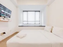 Modern Look Studio Room Collins Boulevard Apartment By Travelio
