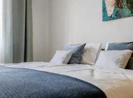 REVON Art-Deco Old Town Apartment