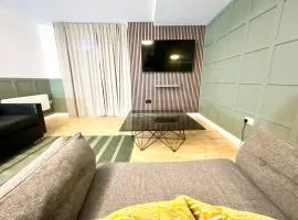 Private Garden Apartment with Geodome