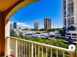 Uhost AI - 3BR Condo - Stunning Water Views