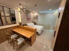 A cozy home feel with a city view - The Capitol at Sitari
