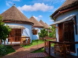 The Alkebulan Heritage Centre, hotel v destinaci Big Ada