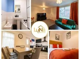 Luna Apartments 4 Bedrooms 2 Bathrooms-Great Prices!!