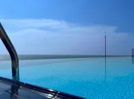 Luxury Oceanfront Penthouse in Uswetakeiyawa