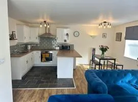 Bromyard-Apartment-2BR-Parking-5minToCityCenter