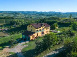 Agriturismo Cascina Reggio, resort en Castelnuovo