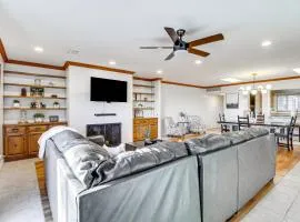 Walk to Paradise Hills Golf Course Condo with Patio